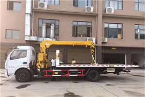 万秀附近汽车轮胎更换